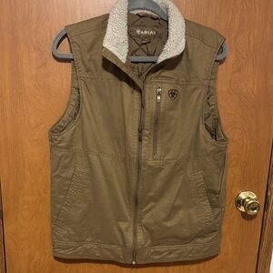 Ariat Men's Tan Sherpa-Lined Vest